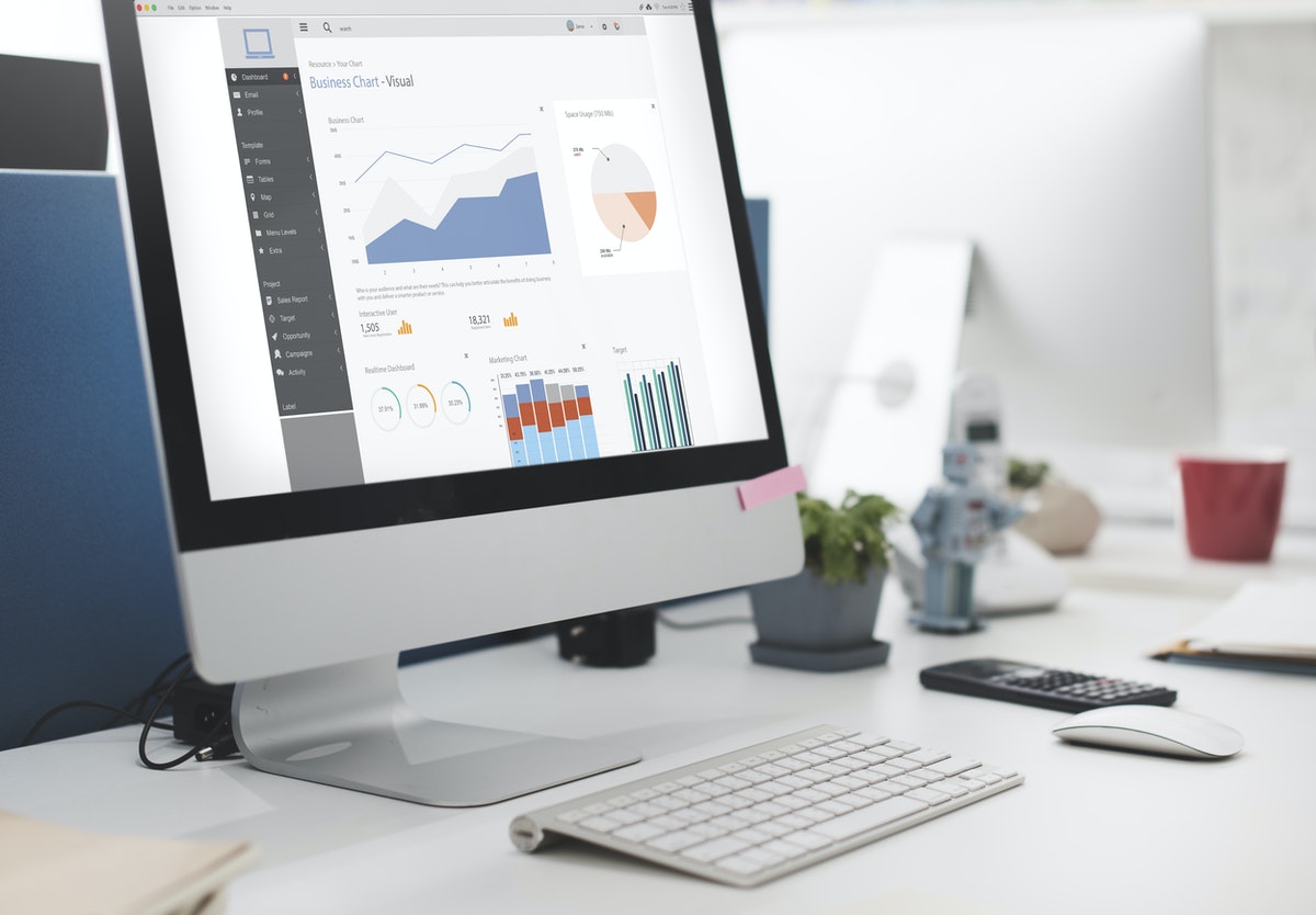 You are currently viewing 4 Significant Benefits of Using Accounting Software for Your Business